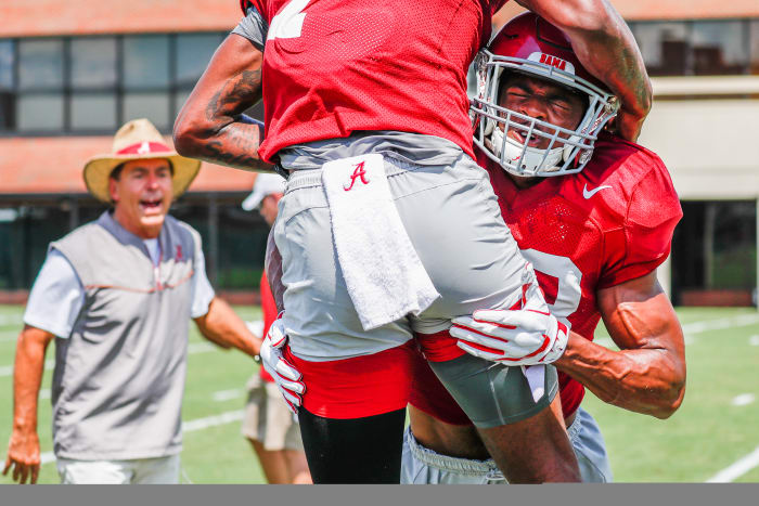 Josh Jobe goes through a drill during an Alabama practice